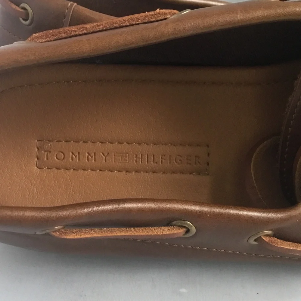 Tommy Hilfiger Tan Leather Moc Toe Boat Shoes